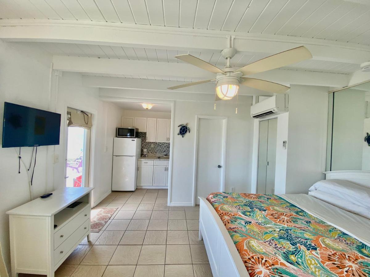Pearl Beach Inn Englewood Extérieur photo