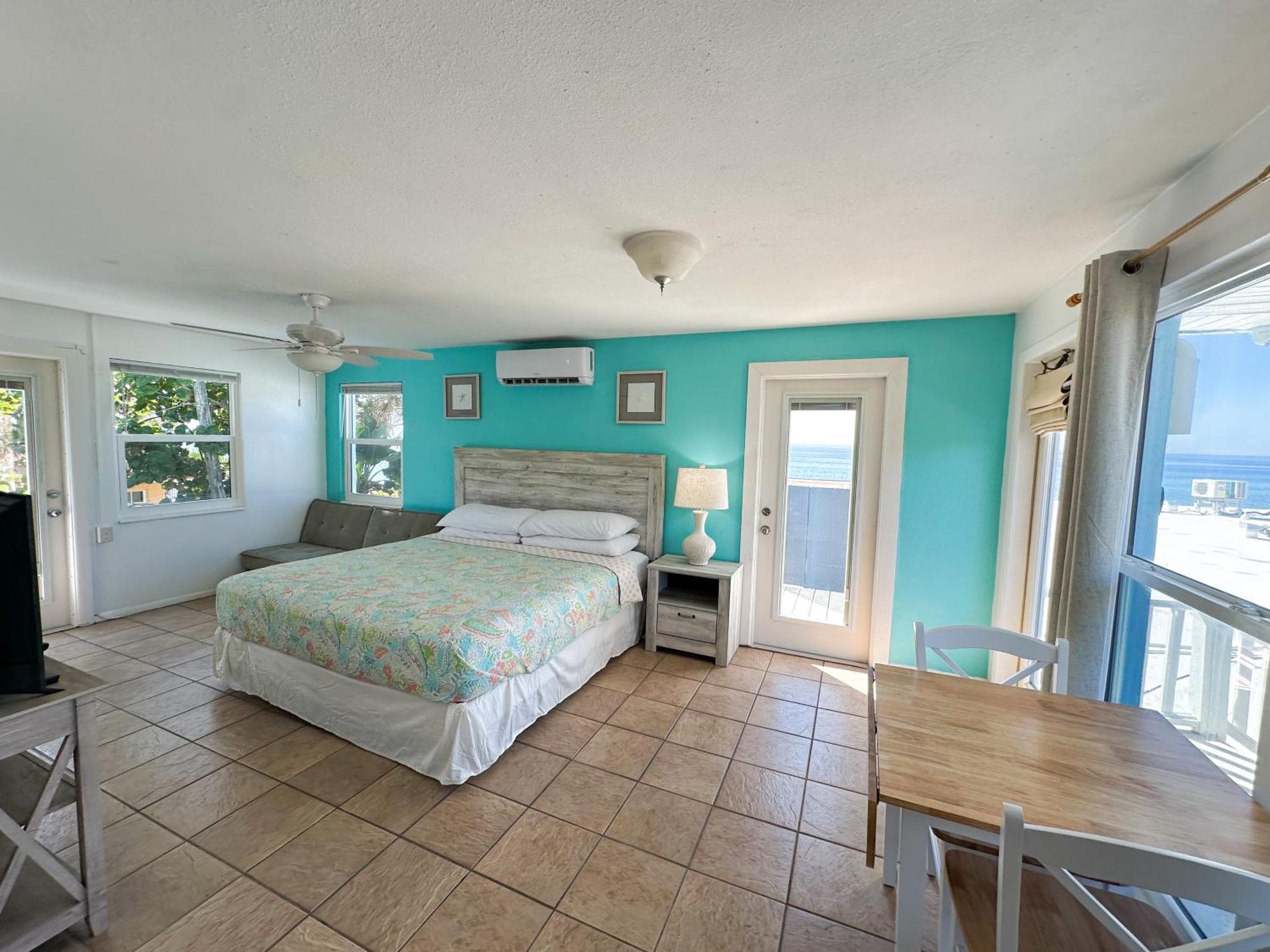 Pearl Beach Inn Englewood Extérieur photo