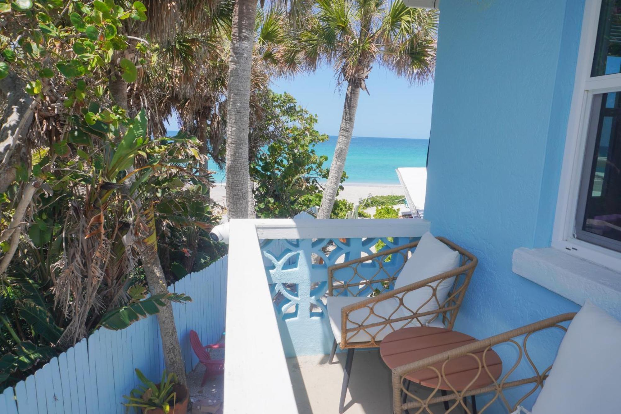 Pearl Beach Inn Englewood Extérieur photo